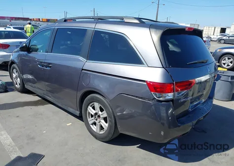 2015 Honda Odyssey Lx z USA, uszkodzony, nr VIN 5FNRL5H28FB078408